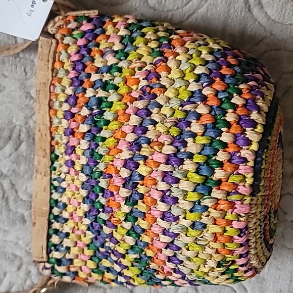 Vegan cork and raphia crossbody purse - Picture 7 of 10